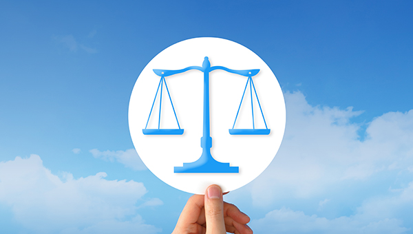 相続にも法人にも強い事務所